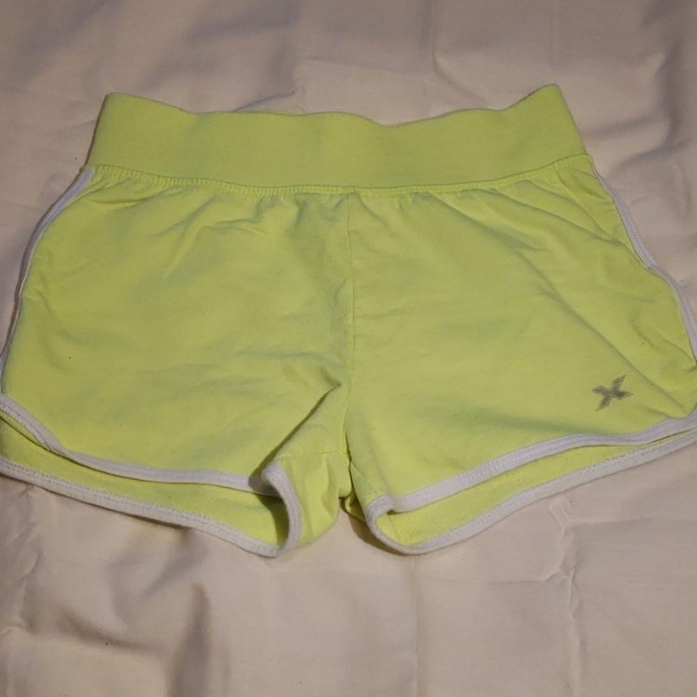 Xersion performance shorts